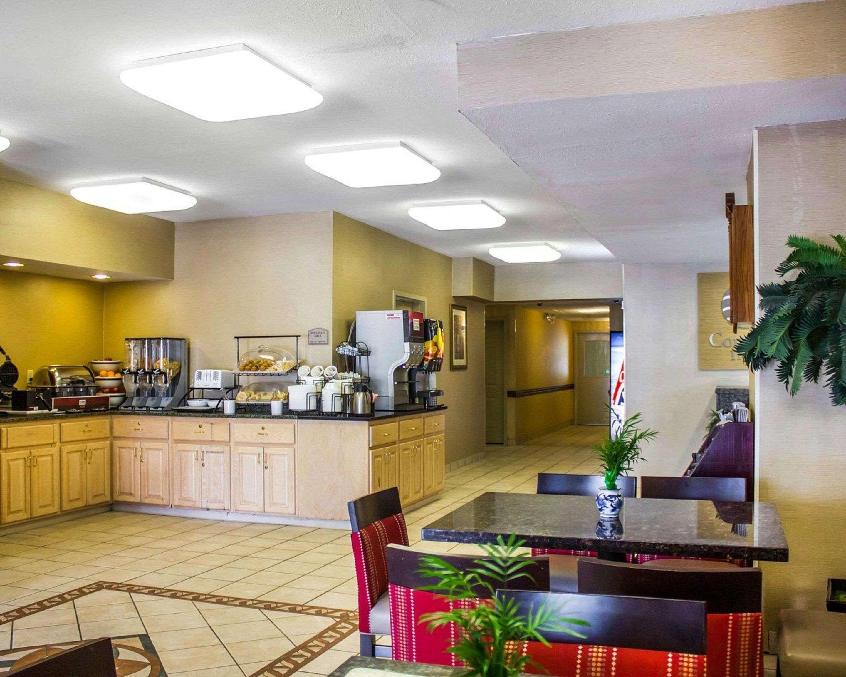 Comfort Inn Guilford near I-95 Eksteriør bilde