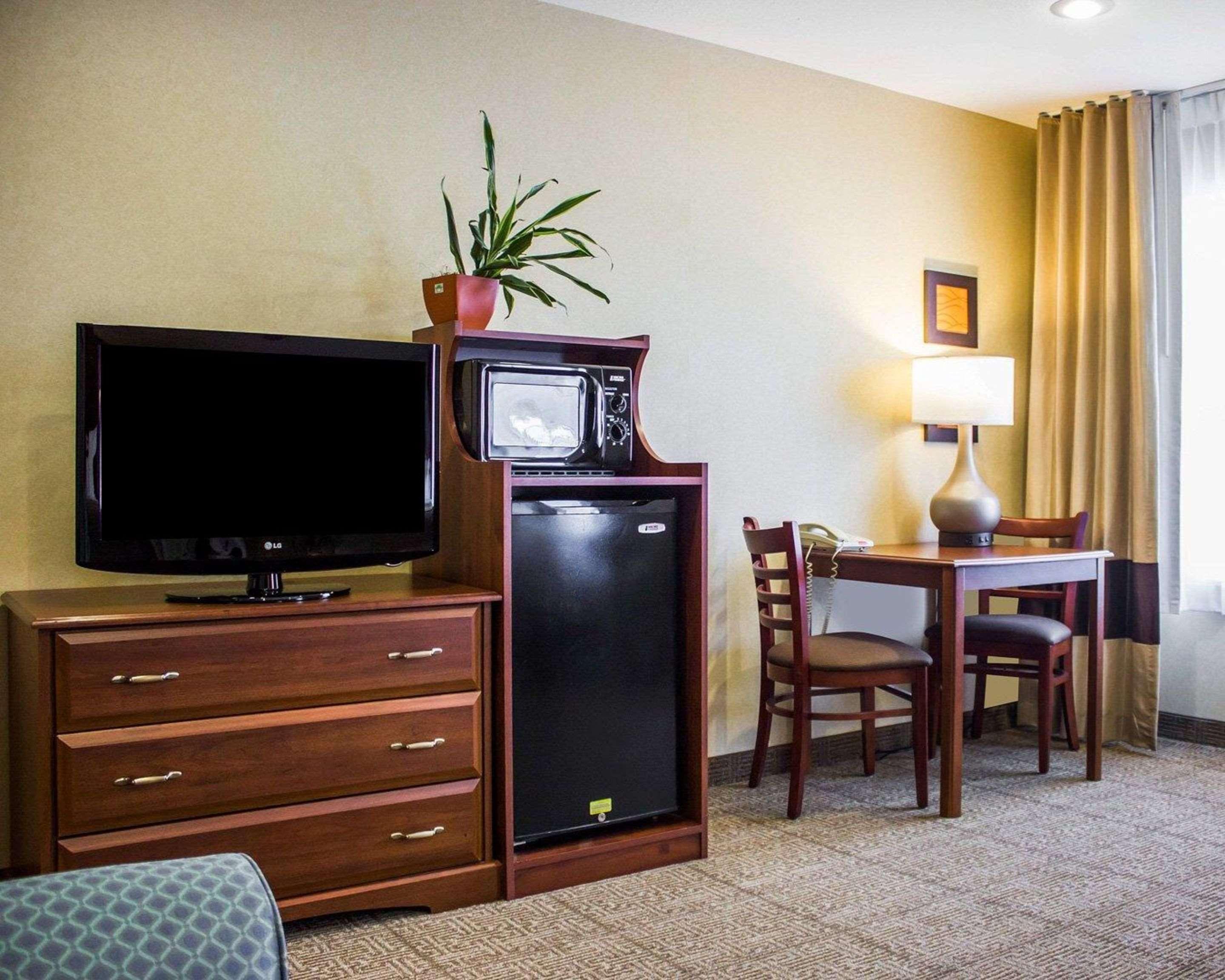 Comfort Inn Guilford near I-95 Eksteriør bilde