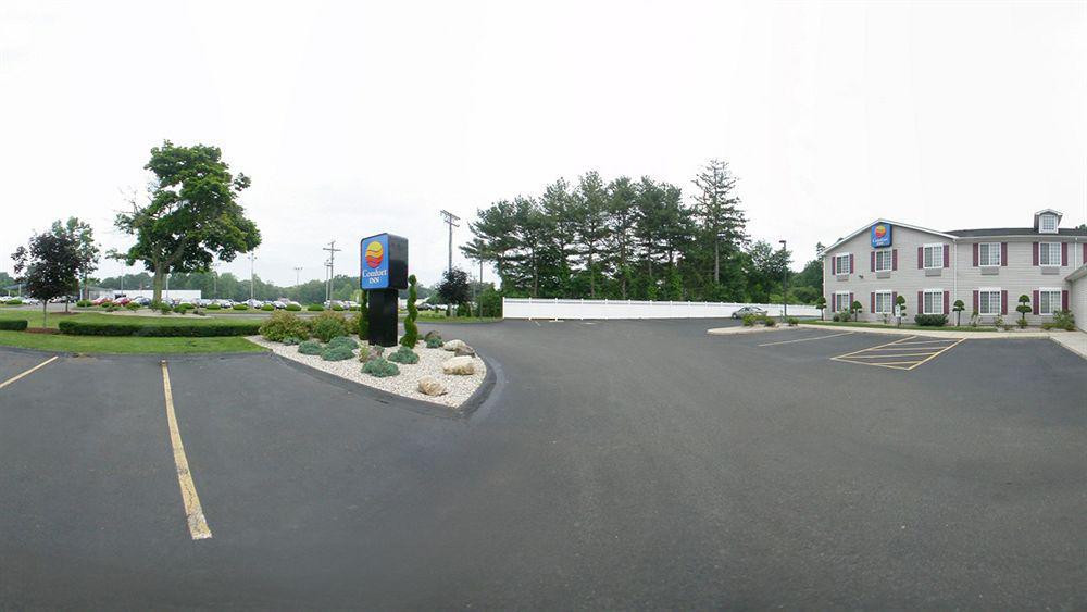 Comfort Inn Guilford near I-95 Eksteriør bilde